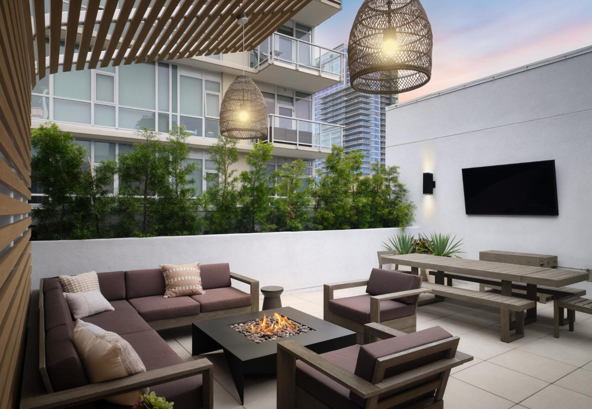 Sentral Gaslamp Quarter Hotel