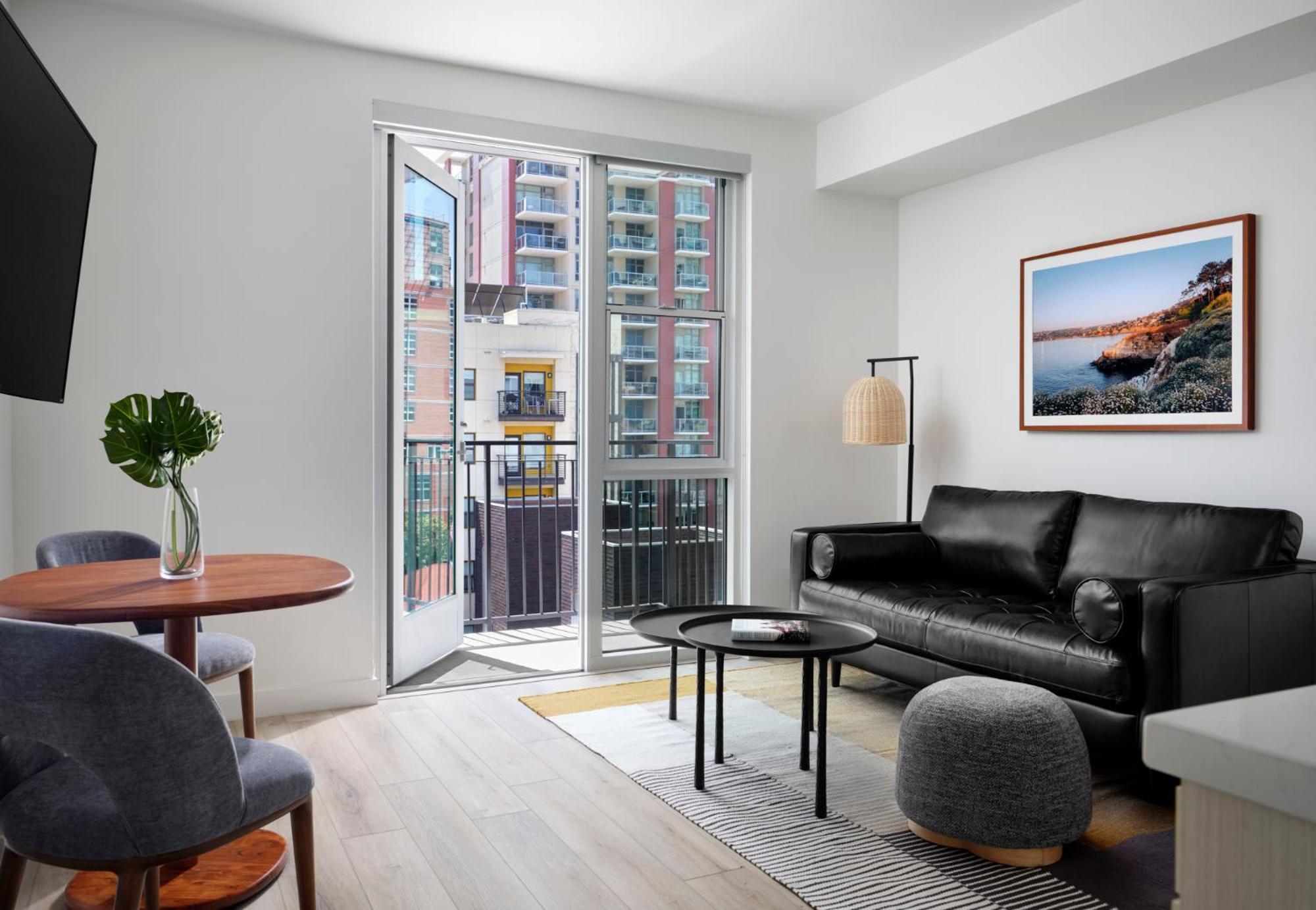 Sentral Gaslamp Quarter Hotel