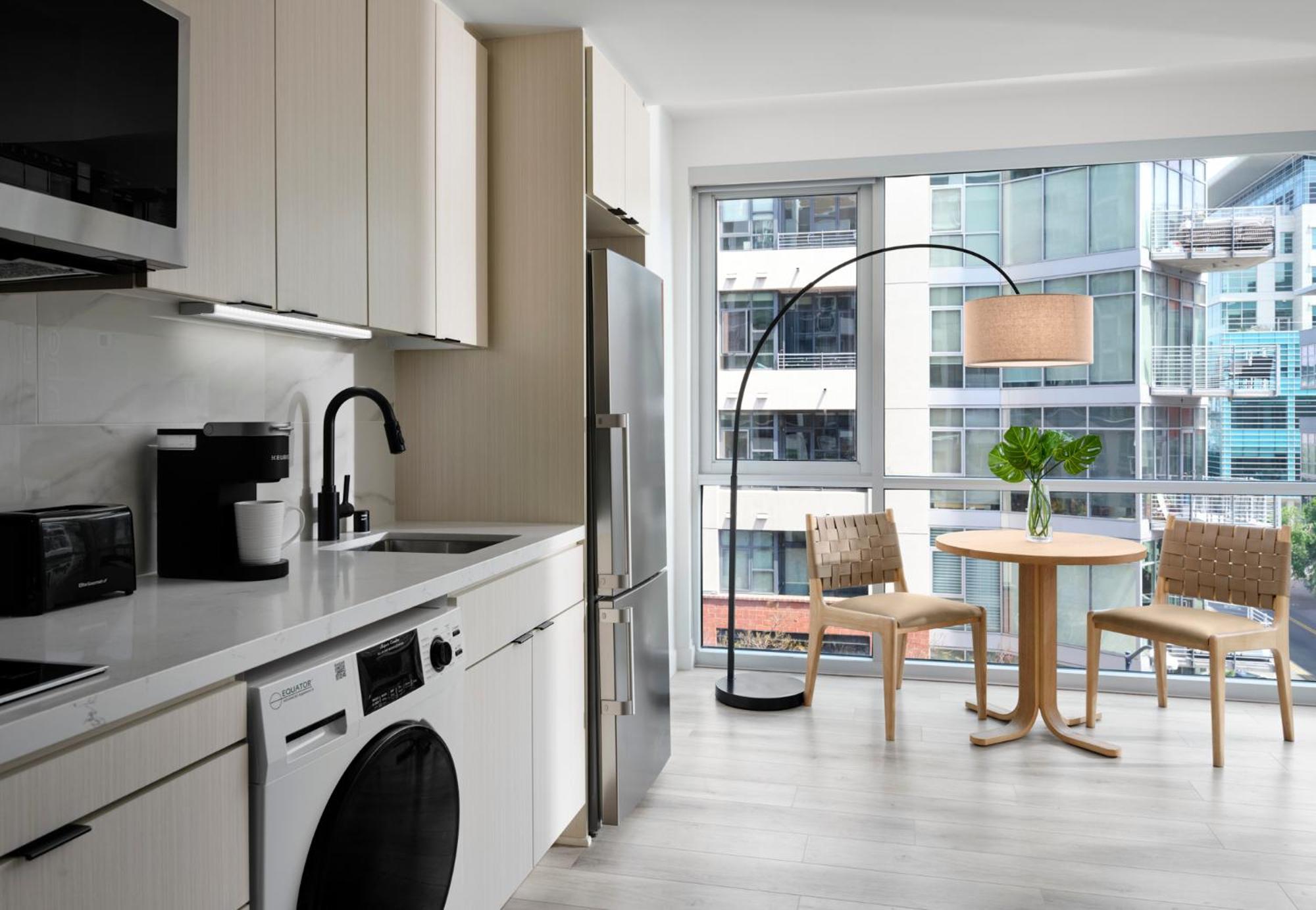 Sentral Gaslamp Quarter Hotel 4*